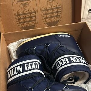 Moon Boot Navy Low Icon
